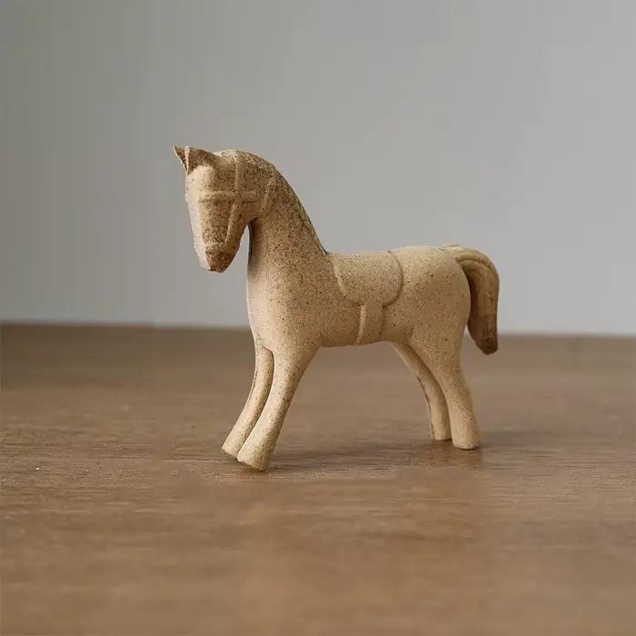 Statue de cheval en bois sculptée à la main, style ferme, non peinte, vintage, à personnaliser, orne