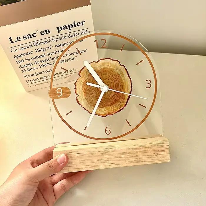Horloge de bureau minimaliste en acrylique avec base en bois massif – Mouvement silencieux