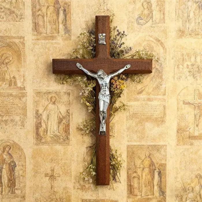 Croix catholique en bois de 7.8 pouces