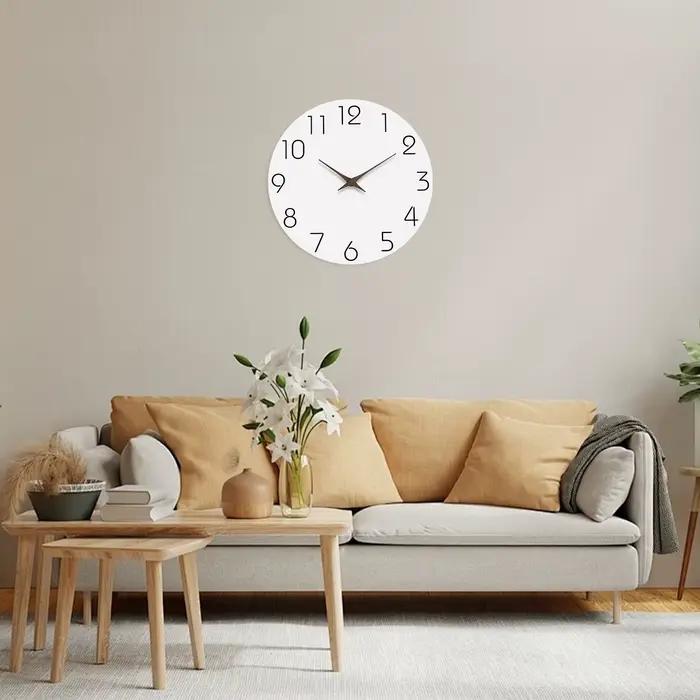 Horloge murale simple en bois blanc pour salon