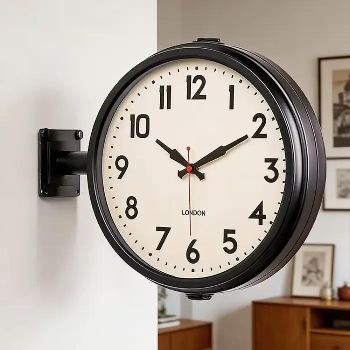 Horloge murale double face simple