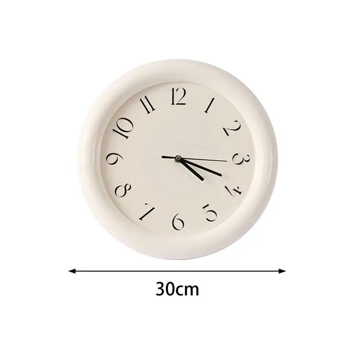 Horloge murale sans tic-tac