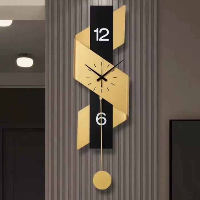 Horloge Murale Créative à Pendule, Grande Horloge Murale en Métal de Luxe pour Cuisine, Décoration Silencieuse pour Salle de Sport, Décoration de Chambre à Coucher