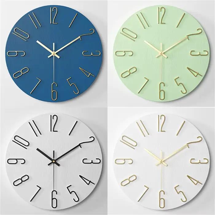 Horloge murale à piles