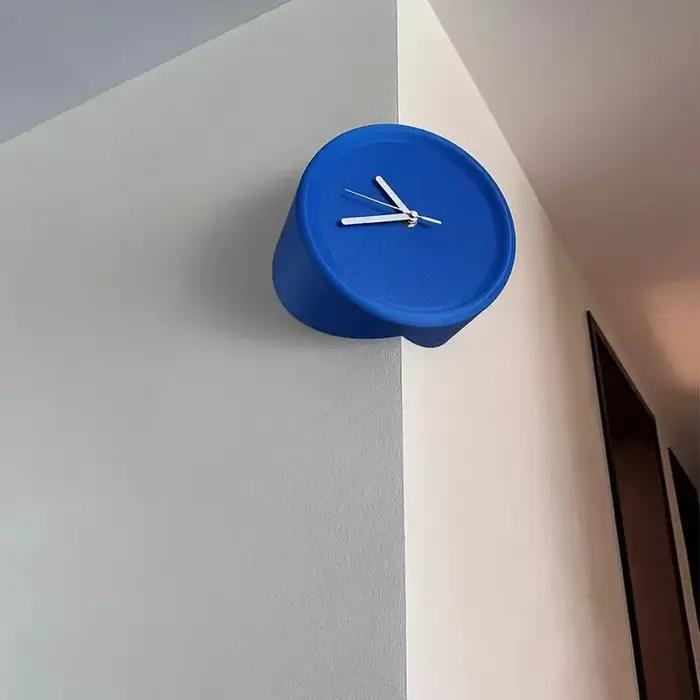Horloge murale d'angle sans perçage, design artistique et scientifique, silencieuse, pour salon, bureau, décoration intérieure