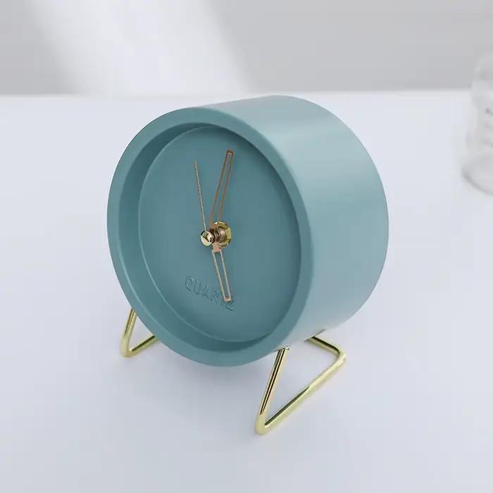 Horloge électronique de style nordique
