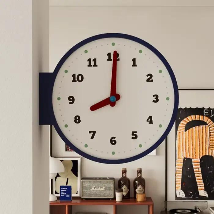 Horloge murale double face d'angle pour salon