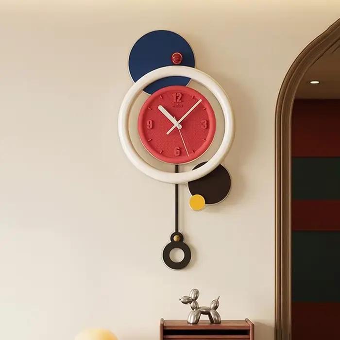 Horloge murale créative Moder Hom