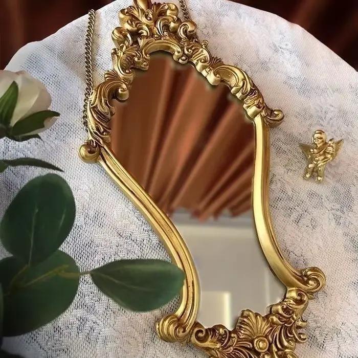 Miroirs muraux sculptés vintage