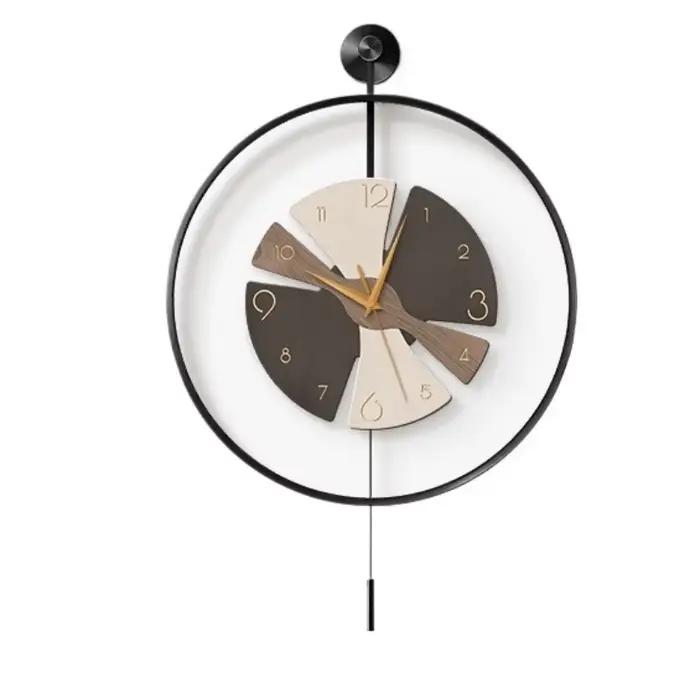 Horloge murale suspendue Simple
