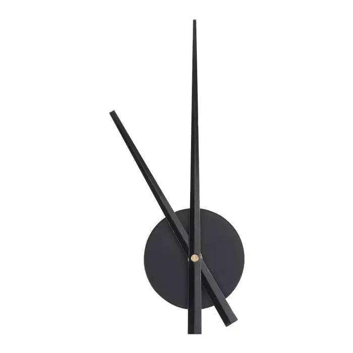 Horloge mains mécanisme moderne longues