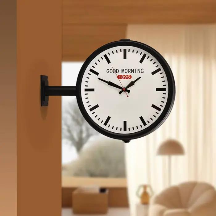 Horloge murale double face