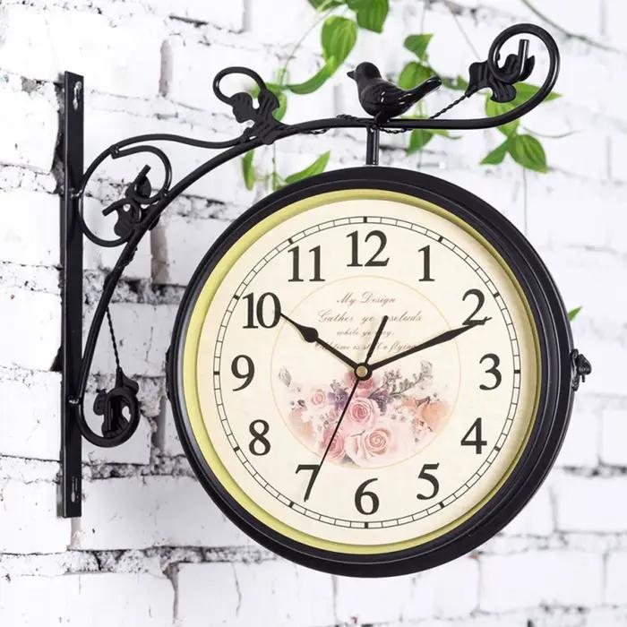 Horloge murale silencieuse Double face