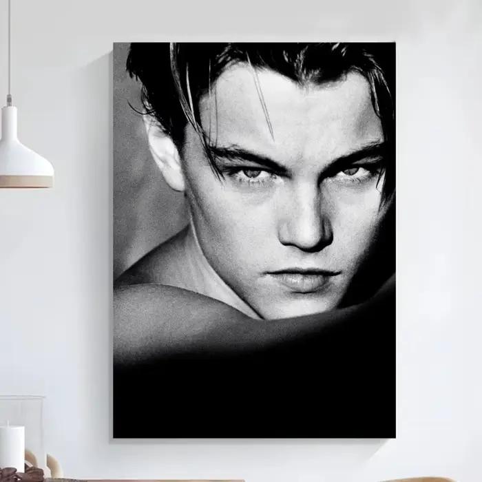 L-Leonardo Dicaprio Young Poster, Art auto-adhésif, Petite affiche de qualité HD, Peinture murale, Décoration murale d'étude