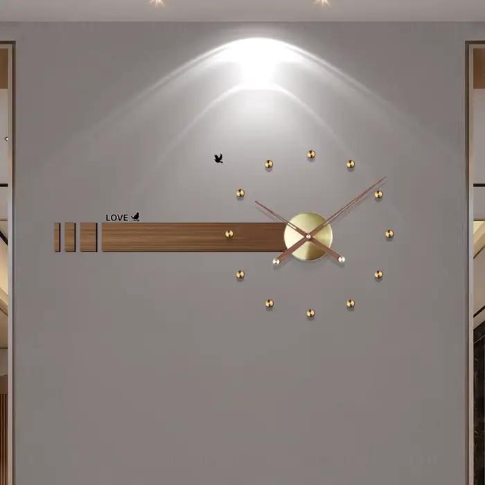 Horloge murale en bois massif