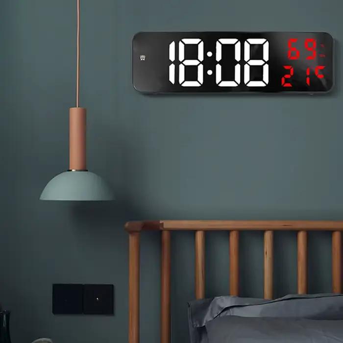 Horloge murale numérique à grand écran LED