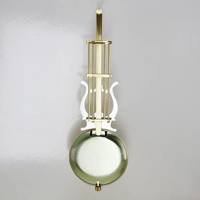 Pendule en métal de Style européen