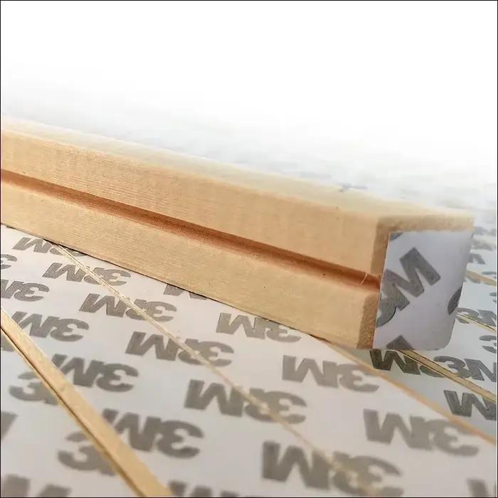 Cadre en bois et artisanat avancé