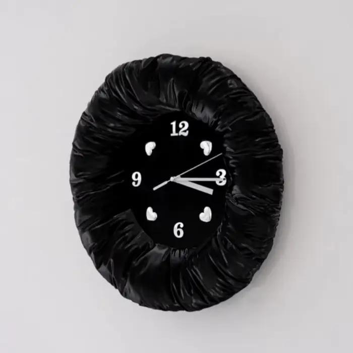 Horloge murale coréenne en tissu