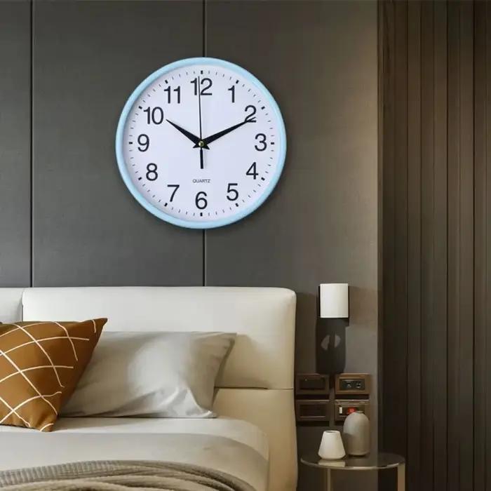 Horloges murales rondes modernes de 8 pouces