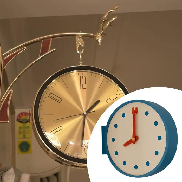 Horloge murale d'angle