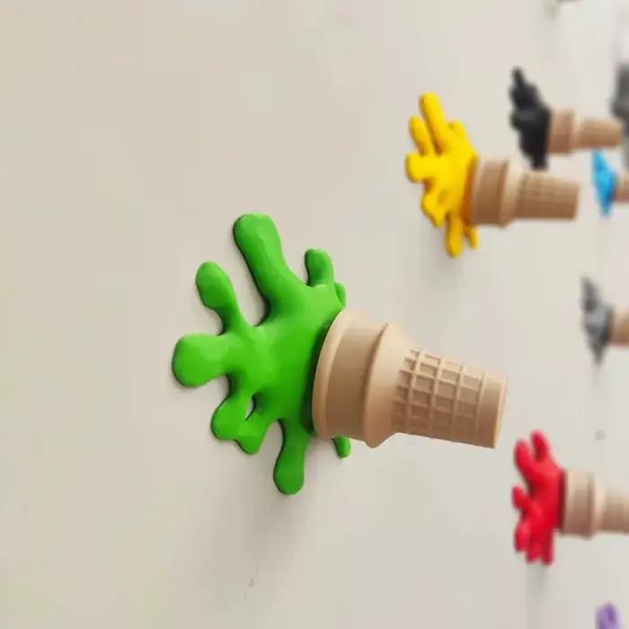 Décoration murale de crème glacée fondue