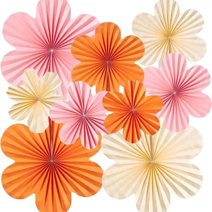 Nouvelles guirlandes murales en papier rose en forme de fleurs