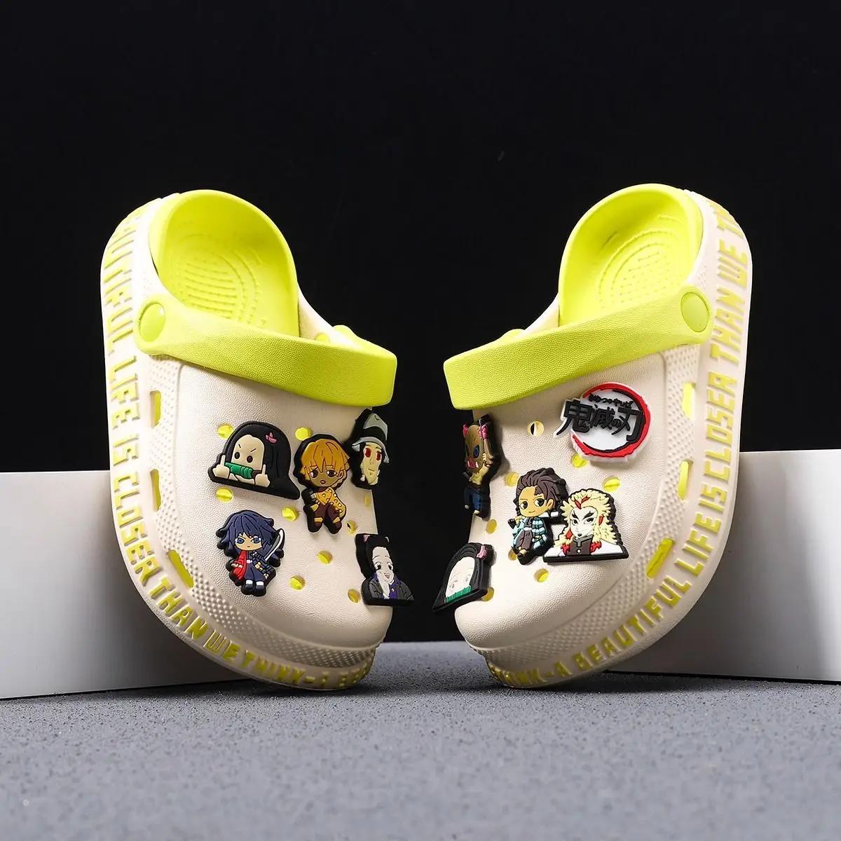 Chaussons Demon Slayer Crocs, mignons, tendance, dessin animé créatif, Kamado Tanjirou, antidérapant