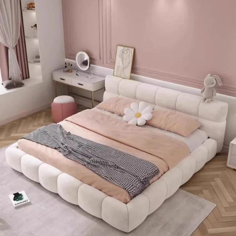 Lit double avec cadre, tête de lit esthétique, tables de chevet pour enfants, rangement intégré, mob