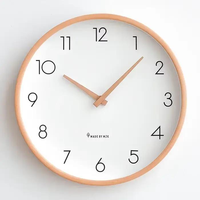 Horloge murale Simple et moderne en bois massif, personnalité créative, mode, maison, horloge nordiq
