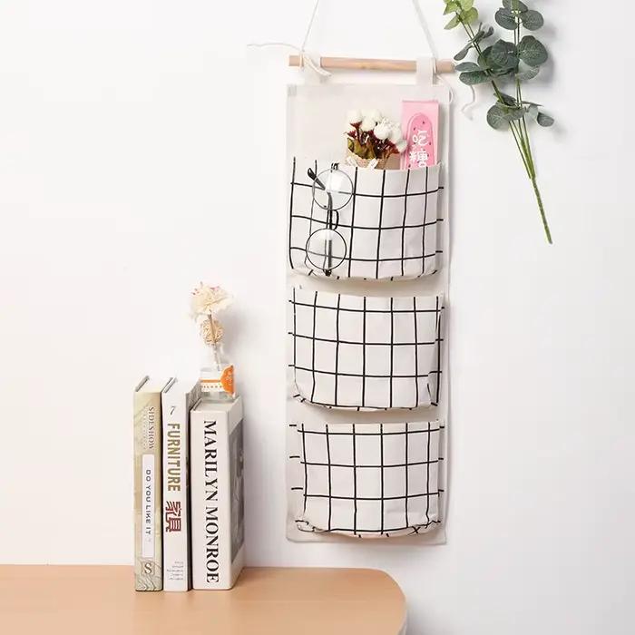 Sac de rangement mural suspendu à trois poches, sac de rangement en coton et lin pour chambre à couc