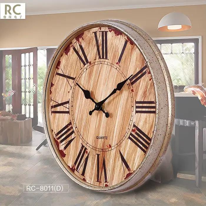 Horloge murale rétro européenne
