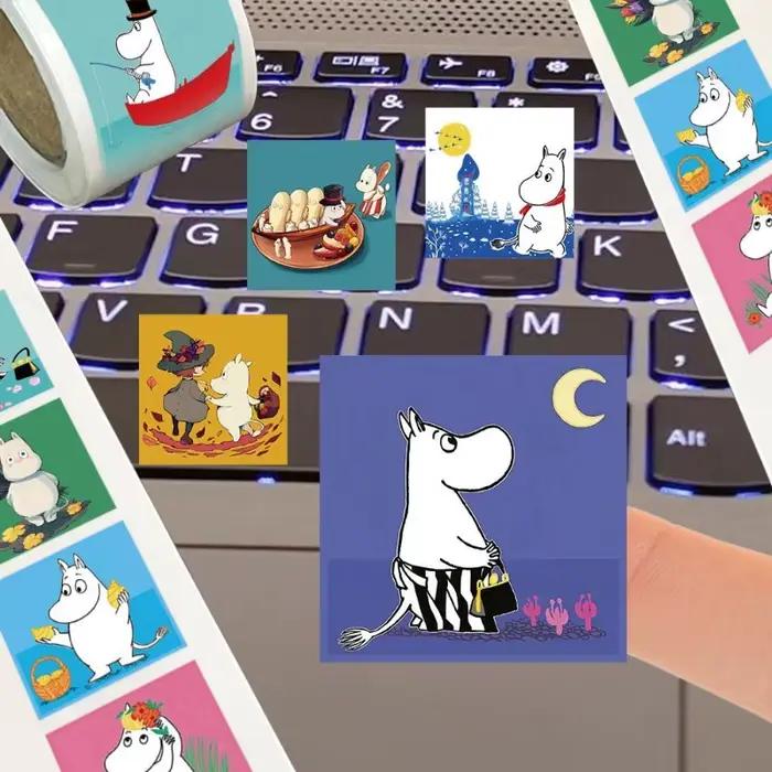 Autocollants Kawaii Anime Moomins Série 500 Pièces Personnages de Dessins Animés Mignons Créativité Impression HD DIY Coque de Téléphone Autocollant Graffiti
