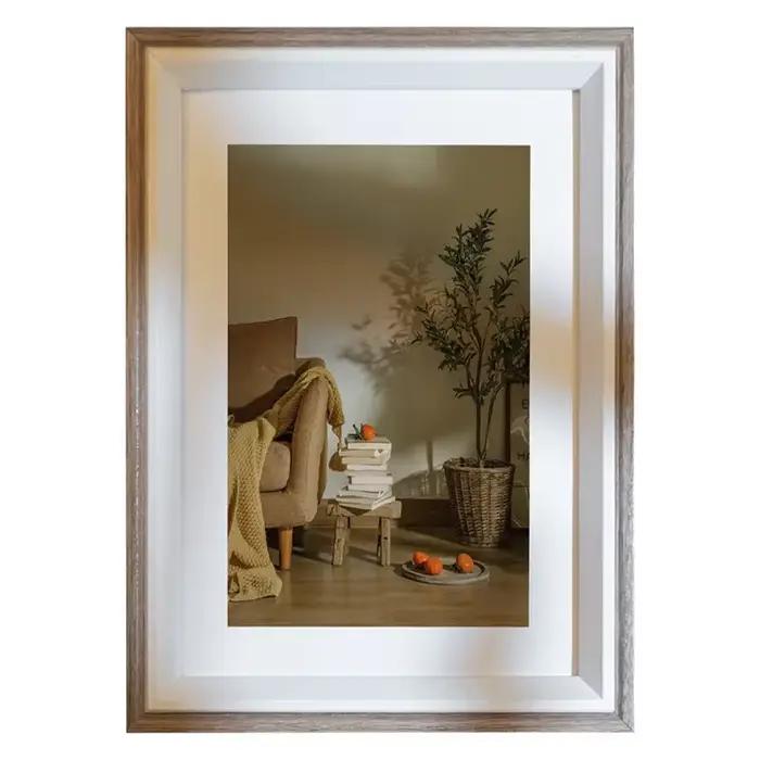 Cadre photo rectangulaire en bois débloqué