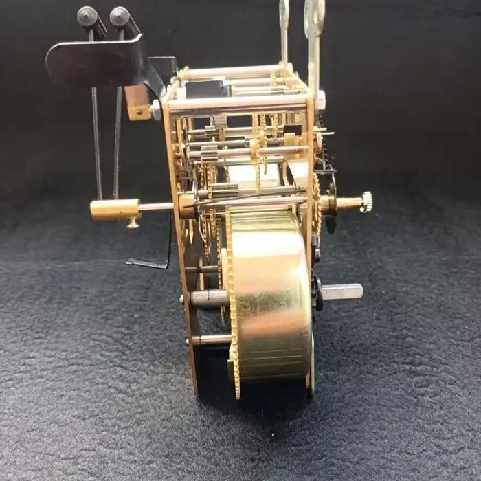 Horloge de bureau mécanique