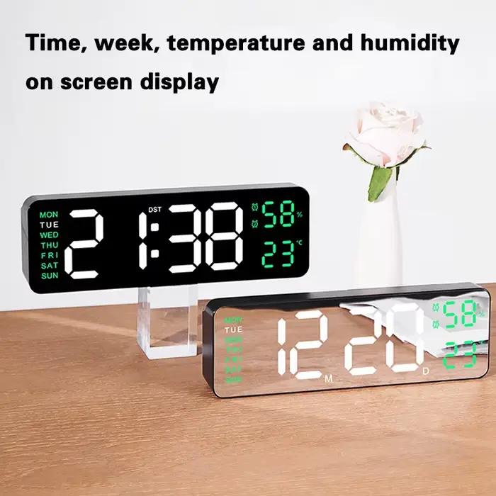 Grande horloge murale numérique à LED