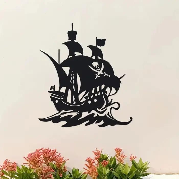 Décor mural style bateau pirate - Décorations nautiques audacieuses en métal qui apportent une aventure durable et tendance à toute pièce.