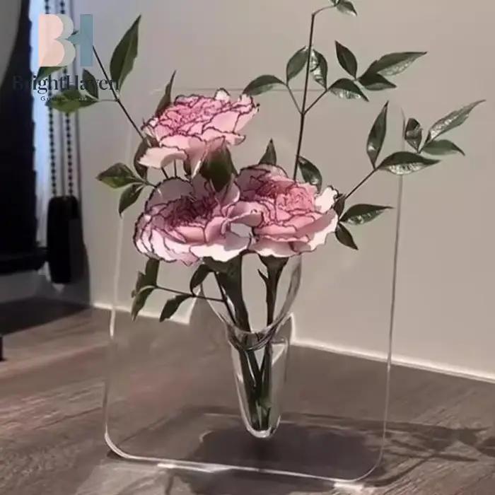 Vase à fleurs en acrylique transparent