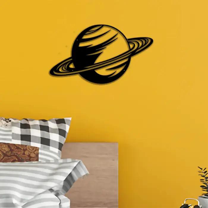 Silhouette de planète noire en métal pour décoration murale