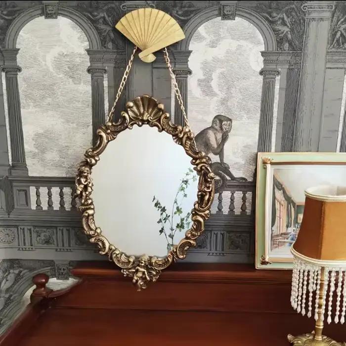 Miroir mural de maquillage pour salle de bains