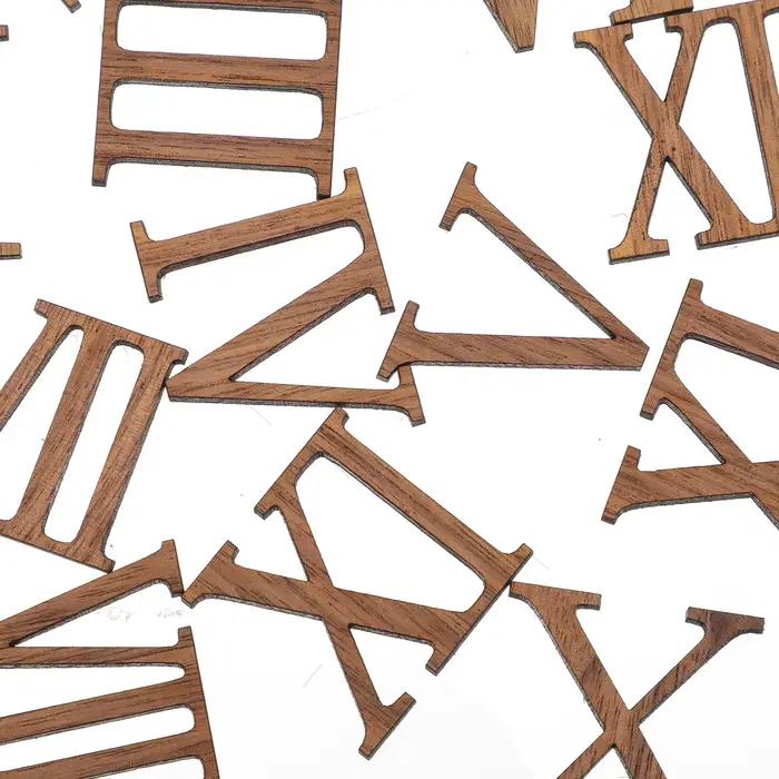Numéros d'horloge en bois et chiffres romains lisses