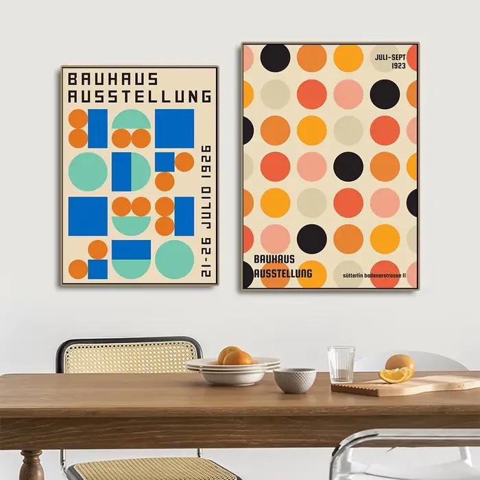 Affiches géométriques colorées d'exposition Bauhaus