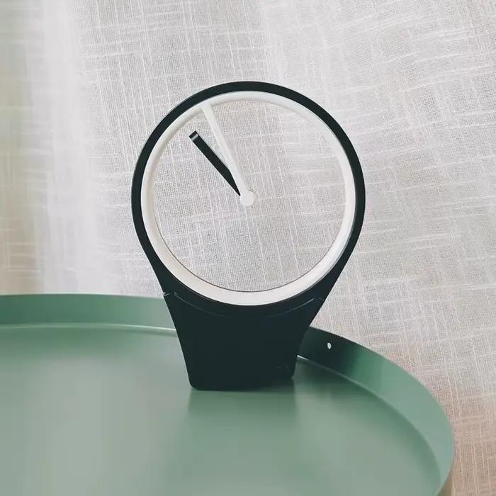 Horloge Flottante Gravitationnelle Sans Cadran, Tendance, Simple, Atmosphérique, Ornement de Bureau Technologique Noir