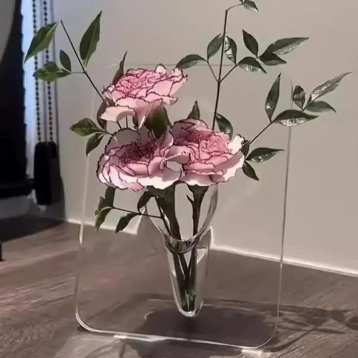 Vase à fleurs en acrylique transparent
