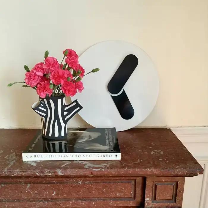 Horloge murale moderne de 12 pouces, pour la maison, dans le salon, fraîche, créative, Unique, Simple, mode, exquise, ronde et muette