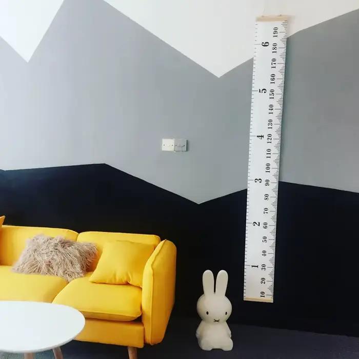 Autocollant mural suspendu en bois