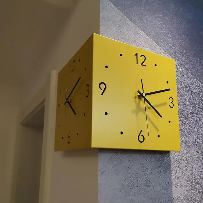 Horloge murale d'angle double face