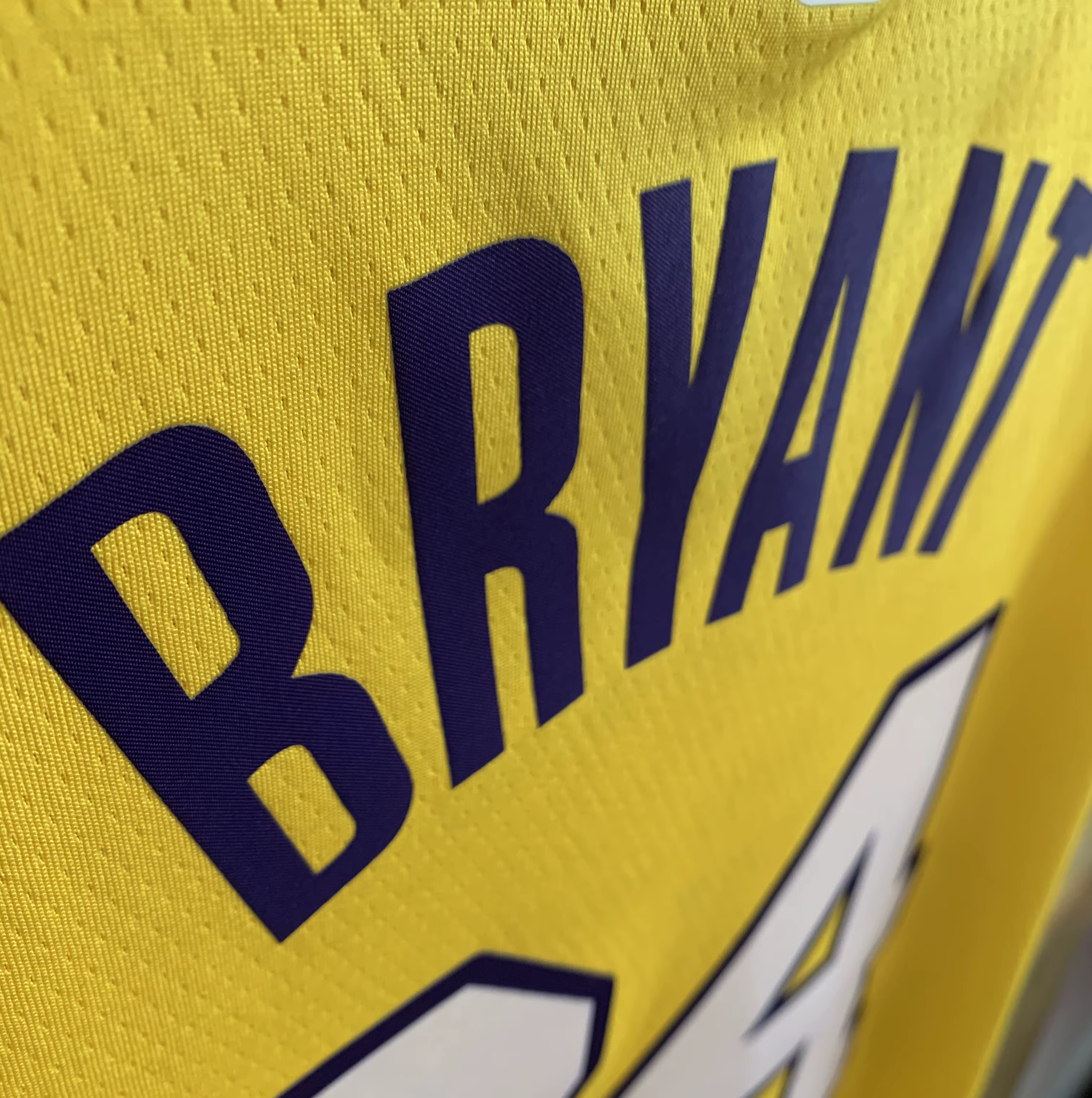 Maillot de basket-ball en sergé Remboursement complet si non satisfait. Bon cadeau pour tout le monde