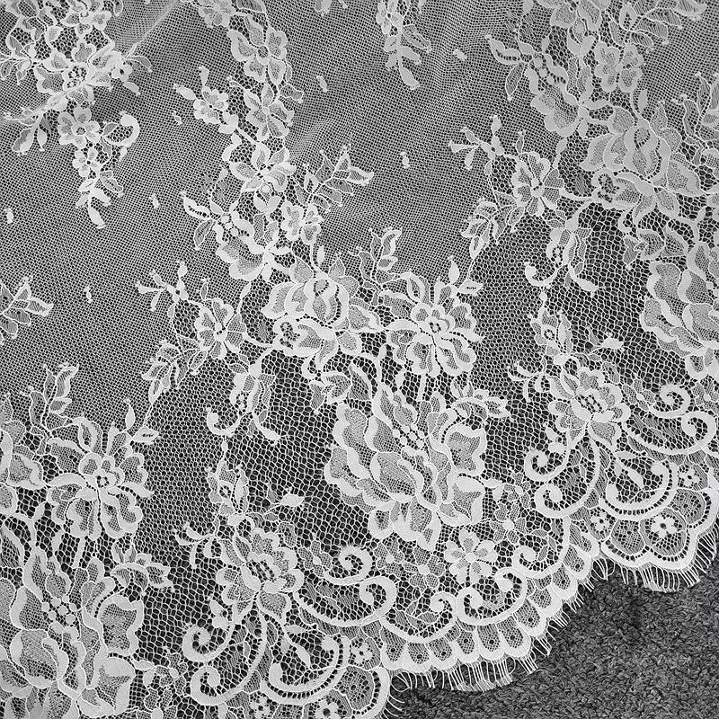 Tissu français en dentelle Chantilly, 150x300cm par pièce, cils en dentelle, blanc cassé, pour robe de dame, nouveau prix d'usine, 2022