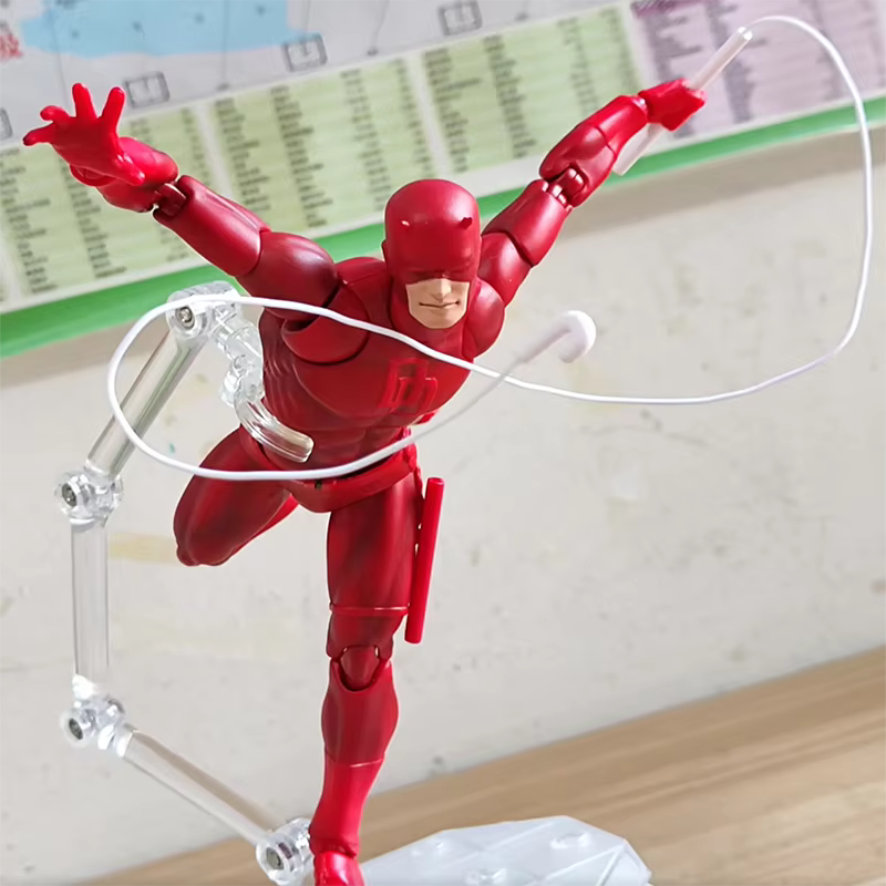 Figurine d'action CT Mafex 223 Daredevil, version de bande dessinée de 6 pouces, modèle articulé, super héros Marvel, objet de collection pour collectionneurs adultes